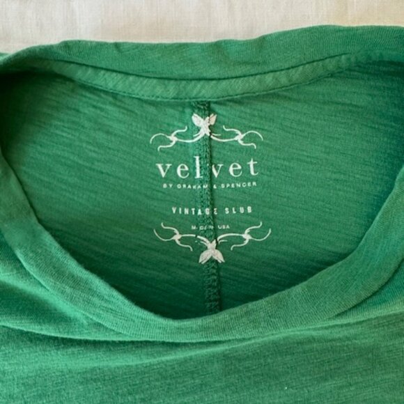 Velvet by Graham & Spencer green flowy t-shirt - Picture 4 of 6